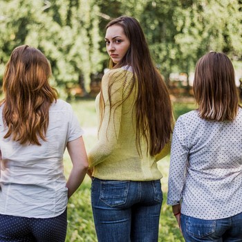 5 Tanda Orang Lain Sedang Meremehkanmu