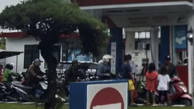 Pertamina Patra Niaga mengatakan hingga saat ini belum ada kebijakan di Jawa Timur yang melarang kendaraan dengan status pajak mati membeli BBM bersubsidi.