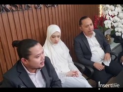 Inara Rusli Perdana Muncul usai Isu Perselingkuhan, Tahan Tangis hingga Minta Maaf