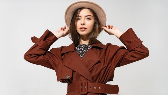 Percaya Diri dan Kreatif, 5 Zodiak Ini Dikenal Miliki Gaya Fashion Unik