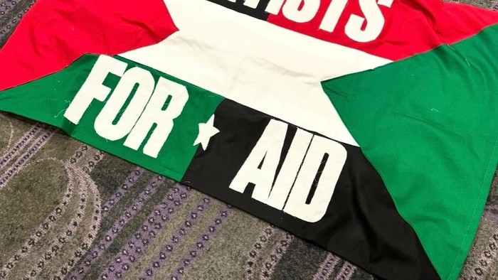 Mustafa mengumumkan deretan artis dan musisi yang akan terlibat di dalam konser amal Artist For Aid. Beberapa musisi yang akan tampil seperti Shawn Mendes, Daniel Caesar, Cairo, Snor Aalegra, dan masih banyak lagi. Konser amal Artist For Aid akan dipandu oleh aktor Pedro Pascal dan supermodel Bella Hadid.