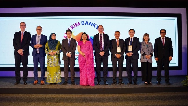 Indonesia Eximbank berkomitmen memperkuat kolaborasi dan integrasi perdagangan regional melalui ajang AEBF 2025.