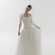 Jelang Pernikahan, Aktris Korea Park Jin Joo Tampil Cantik dalam Balutan Gaun Pengantin