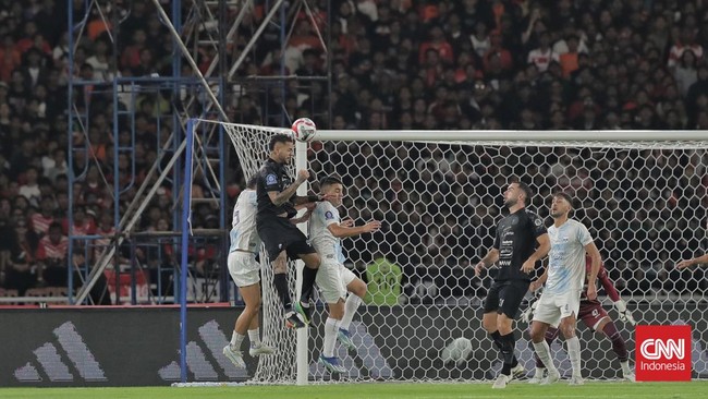 Persija Jakarta meraih kemenangan 2-0 atas PSIM Yogyakarta saat perayaan hari ulang tahun (HUT) ke-97 pada pekan ke-14 Super League 2025/2026.