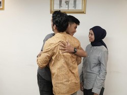 Anita Minta Maaf Usai Viralkan Tumbler Hilang di KRL