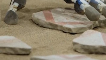 Robot Bantu Susun Ulang Puing-Puing Lukisan dari Kota Kuno Pompeii