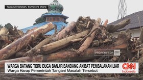 VIDEO: Warga Batang Toru Duga Banjir Bandang Akibat Pembalakan Liar