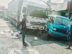 Kecelakaan Beruntun di Cikampek, Wanita dan Balita Tewas