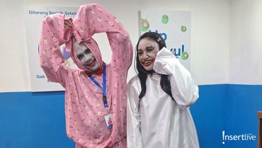 Nyasar ke Dunia Lain Facebook, Banyak Ketemu Hantu Kocak