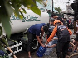Dompet Dhuafa Bantu 10.000 Liter Air Bersih ke Warga Terdampak Banjir Medan