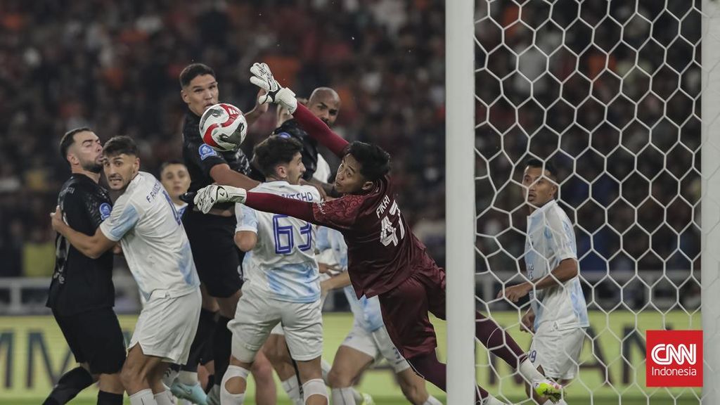 Link Live Streaming Semen Padang vs Persija di Super League