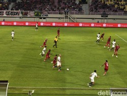 Persis Solo Unggul 1-0 Atas PSM Makassar di Babak Pertama