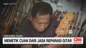 VIDEO: Jasa Servis Gitar di Ngawi Raup Jutaan Rupiah per Bulan