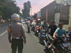 Polisi Kediri Kota Amankan Puluhan Remaja-Motor Saat Razia Balap Liar