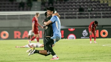 Sorotan Dunia Olahraga CNN Sport : Klasemen Super League Usai PSM Menang Dramatis 4-3 atas Persis Solo