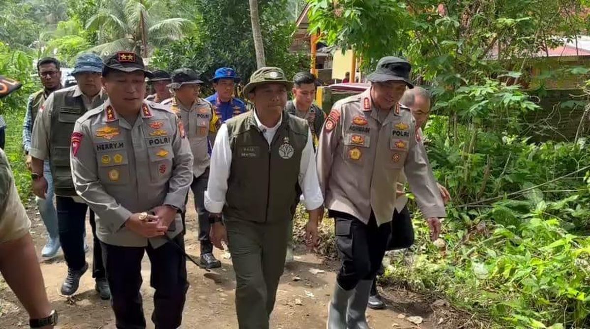 Menhut Raja Juli Siap Terima Kritik soal Pengelolaan Hutan Sumatera