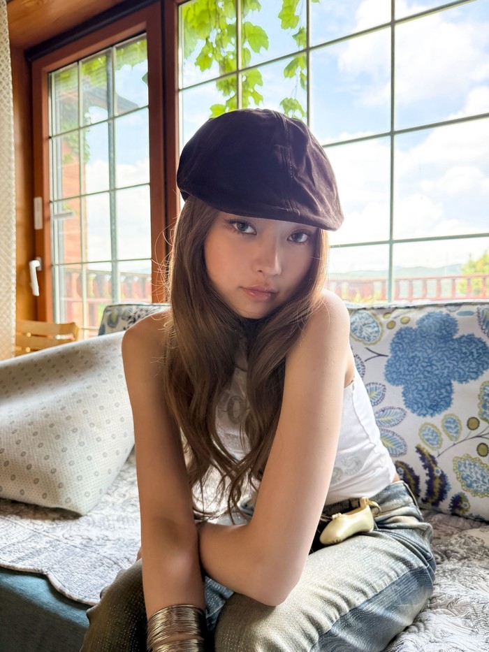 Belum lama ini, salah satu fan account KiiiKiii di X (sebelumnya Twitter) menyoroti Instagram post UMMI Magazine yang membahas Haum. Unggahan berupa sederet potret artis ternama tersebut sendiri dibagikan pada 12 Juni 2025 lalu. / Foto: x.com/We_KiiiKiii