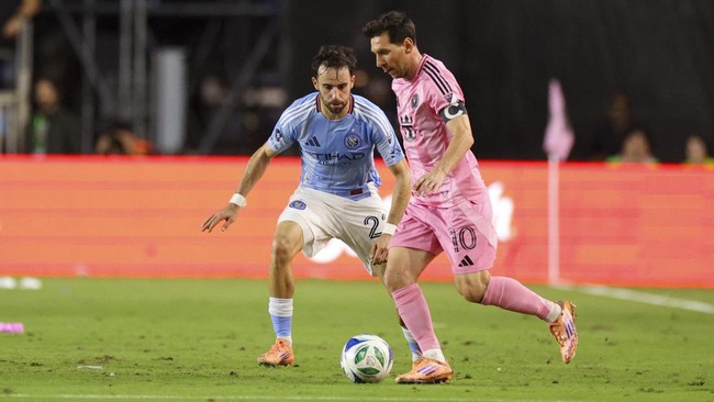 Lionel Messi memecahkan rekor assist terbanyak sepanjang masa lewat tambahan assist dalam laga Inter Miami vs New York City, Minggu (30/11) pagi WIB.