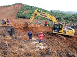 Video: Longsor Susulan Tutup Akses Jalan di Tapanuli Utara