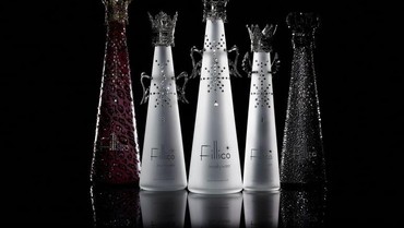 7 Tumbler Termahal di Dunia yang Bikin Kaget: Desain Mewah & Harga Fantastis!