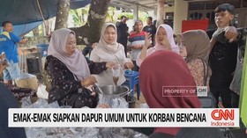 VIDEO: Emak-Emak Siapkan Dapur Umum untuk Korban Bencana