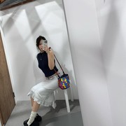 Get The Look: Inspirasi Gaya Cute dan Feminin ala Jennie BLACKPINK