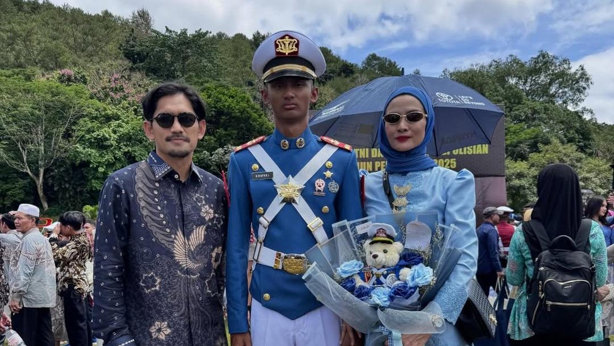 Ibnu Jamil dan Putra