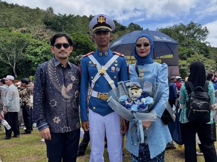 Ungkapan Hati Ibnu Jamil & Mantan Istri saat Hadir Bersama di Wisuda Putra dari AKMIL