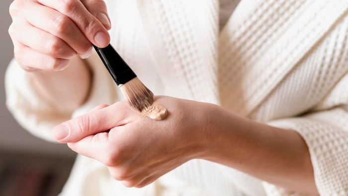 Kenali undertone kamu dengan melakukan tes sederhana/ Foto: Freepik.com