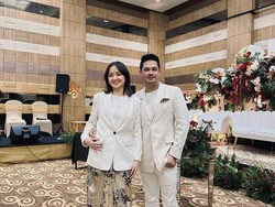 Joanna Alexandra Unggah Potret Matching Outfit dengan Pasangan Baru