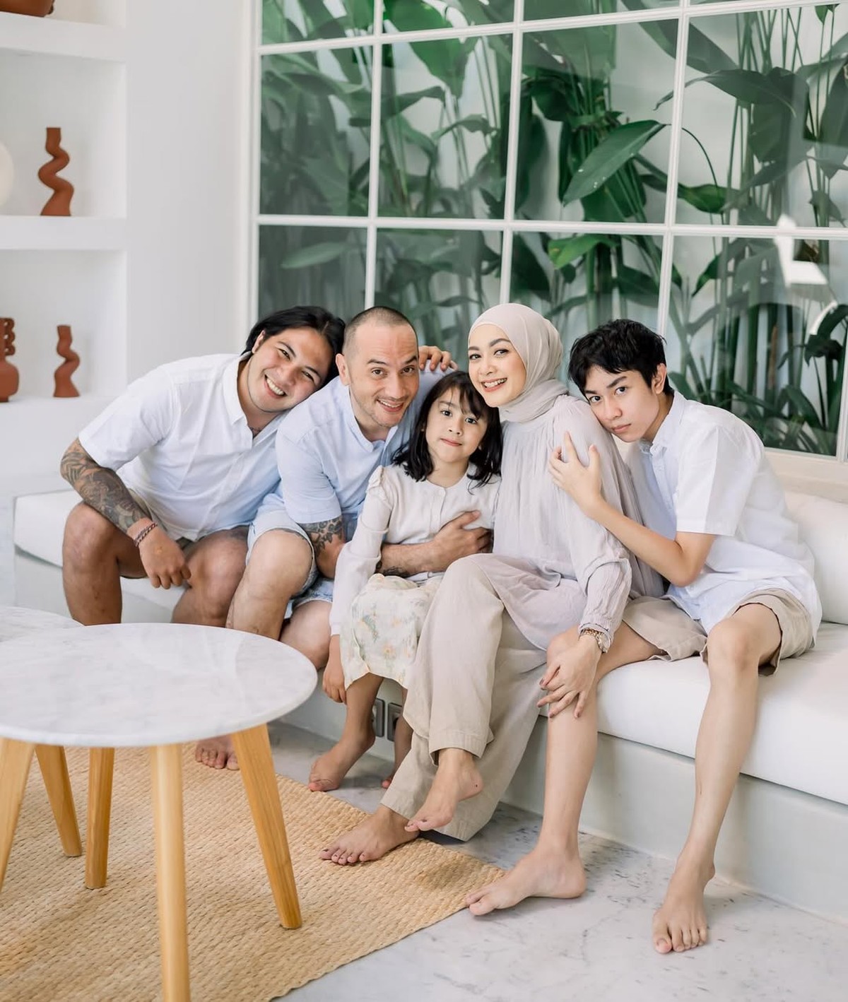 Kebersamaan Gary Iskak dan Anak