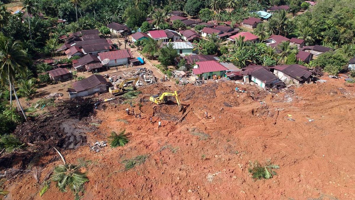 Longsor Pasaman Barat Sumbar: 1 Korban Tewas Terapung, 4 Tertimbun