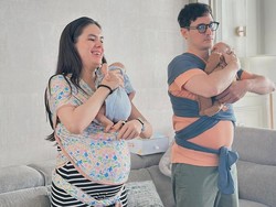 Jelang Lahiran, 7 Potret Steffi Zamora & Nino Fernandez Sibuk Belajar Urus Bayi
