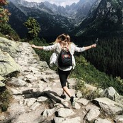 Tips Cerdas Mengatur Keuangan Selama Traveling, Bisa Liburan Hemat Tanpa Drama!