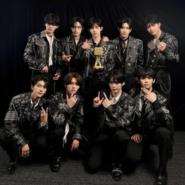 ZEROBASEONE Konfirmasi Perpanjang Kontrak 2 Bulan