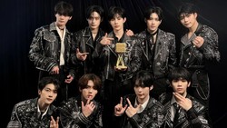 ZEROBASEONE Konfirmasi Perpanjang Kontrak 2 Bulan