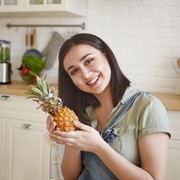 5 Jenis Buah yang Bisa Membantumu Tidur Lebih Nyenyak Menurut Ahli