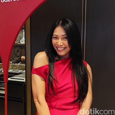 Cerita Anggun C Sasmi & Grace Tahir soal Kecantikan