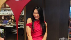 Cerita Anggun C Sasmi & Grace Tahir soal Kecantikan