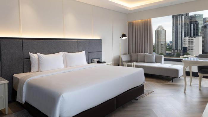 Dirancang Untuk Memadukan Keanggunan Klasik Dengan Kenyamanan Modern, Kamar Yang Diperbarui Ini Menjadi Pilihan Ideal Bagi Tamu Bisnis Maupun Wisata.