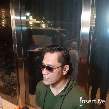 Miris Banjir Sumatra Luput dari Perhatian, Gus Miftah Salurkan Bantuan hingga Rp1 M