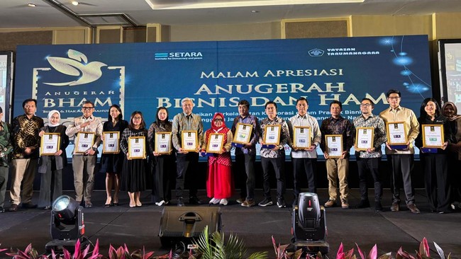 PT Trimegah Bangun Persada (Harita Nickel) meraih Anugerah Bisnis dan HAM 2025 dari SETARA Institute, menegaskan komitmen perusahaan terhadap prinsip ham.
