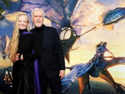 James Cameron Jadi Miliarder, Duitnya Ngucur Deras dari Titanic-Avatar
