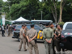 Video Situasi Terkini di Monas Jelang Reuni 212, Warga Mulai Berdatangan