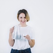 7 Kesalahan saat Minum Air Putih yang Bisa Mengganggu Kesehatan, Ketahui Sekarang!