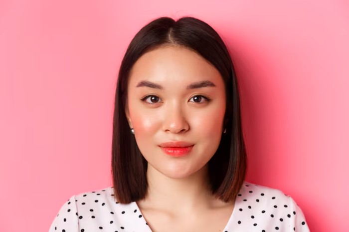 Low visual makeup adalah gaya soft yang tepat untuk wajah low visual dengan kontras rendah dan lembut/Foto: freepik.com/benzoix