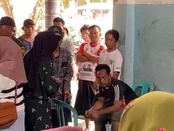 BLTS Diduga Dipotong Rp 110 Ribu, Warga Lombok Timur Protes