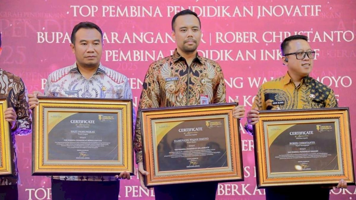 Bupati Klaten Raih Top Pembina Pendidikan Kolaboratif dari Radar Solo