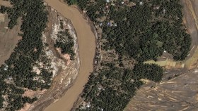 Aceh Singkil Terima Bantuan Lewat Perahu, Aceh Tamiang Bisa Dilewati