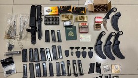 Polisi Gerebek Kontrakan Jadi Gudang Ratusan Amunisi di Jakbar